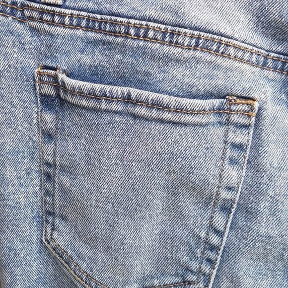Tinseltown Distressed Jeans with frayed bottoms size 13 - Picture 7 of 15